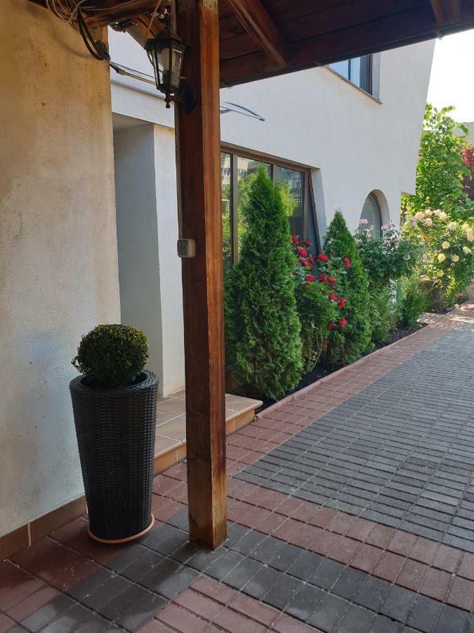 Hotel La Cristina Slatina  Zewnętrze zdjęcie