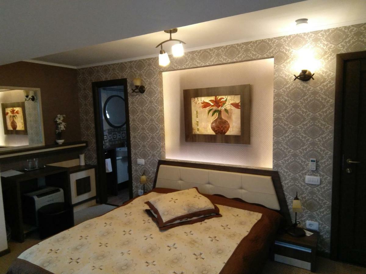 Hotel La Cristina Slatina  Zewnętrze zdjęcie